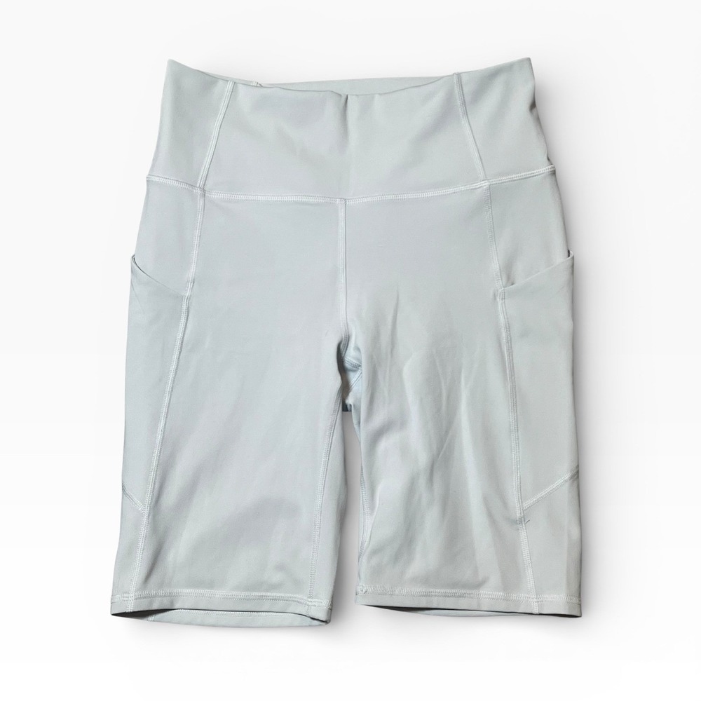 Fabletics PureLuxe High Waisted 8' Biker Shorts Grey Pockets Small Athletic Gym